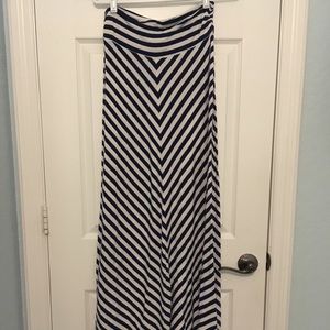 Chevron Maxi Skirt